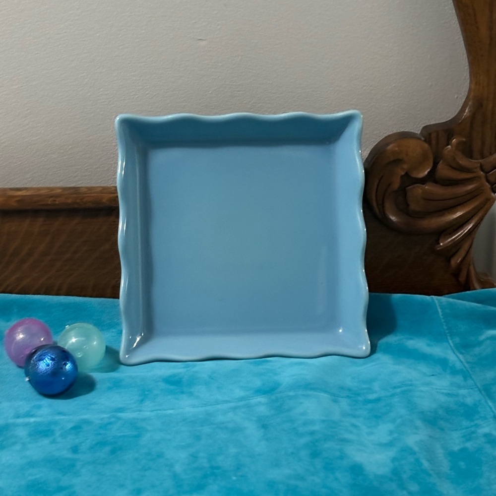 Henn Pottery Blue 9” Serving Dish